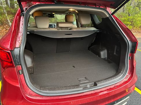 Used 2017 Hyundai Santa Fe Sport w/ 2.4L Tech Package 04 image 15