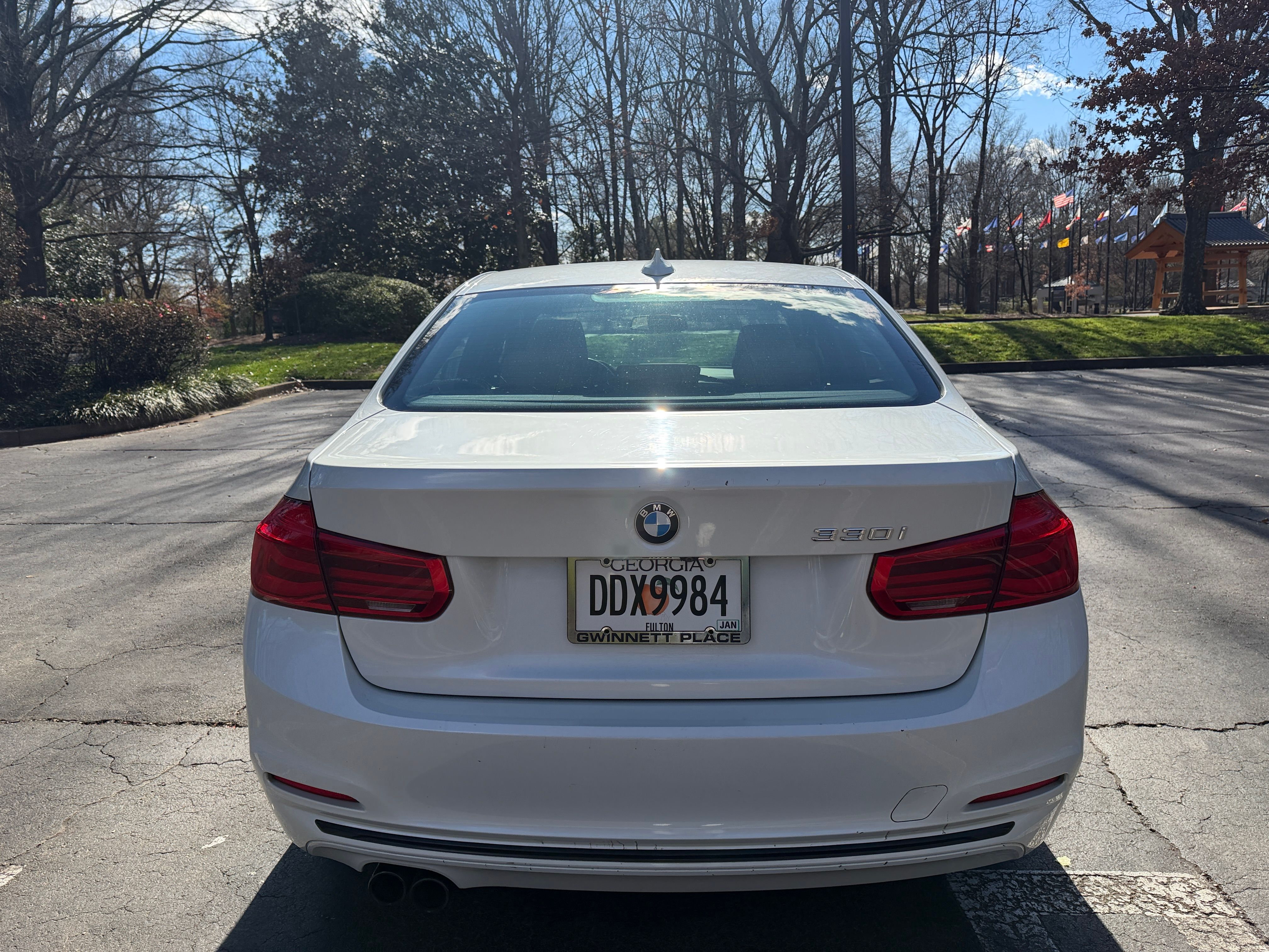 Used 2018 BMW 330i Sedan w/ Premium Package RWD image 5
