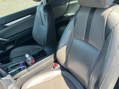 Used 2018 Honda Civic EX-L image 5