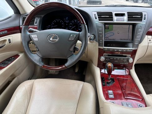 Used 2012 Lexus LS 460 w/ Luxury Value Edition image 15