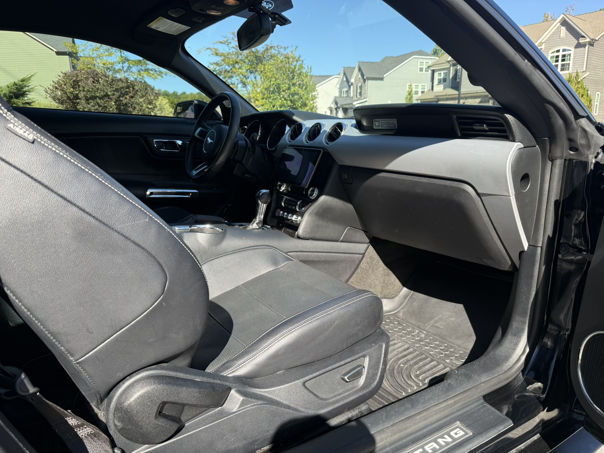 Used 2015 Ford Mustang GT Premium w/ Enhanced Security Package RWD image 12