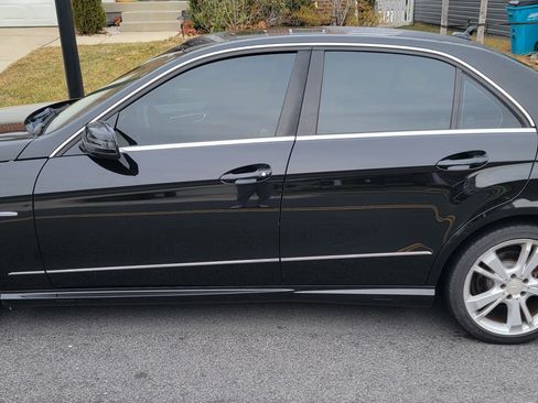 Used 2012 Mercedes-Benz E 350 4MATIC Sedan image 12