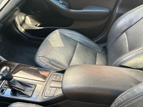 Used 2015 Kia Cadenza Premium w/ Luxury Package image 9