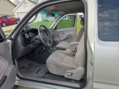 Used 2003 Toyota Tacoma 2WD Xtracab image 14