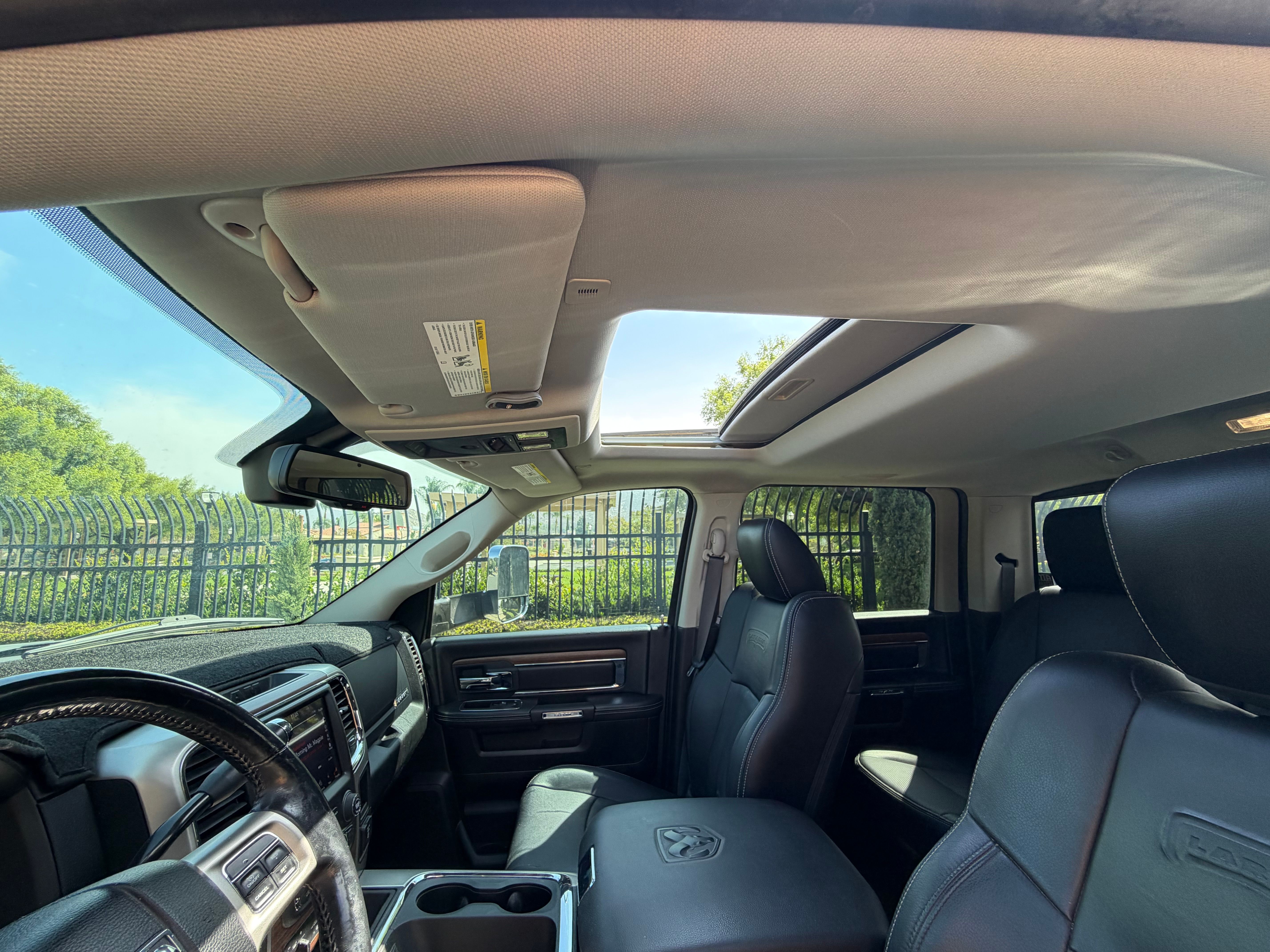 Used 2018 RAM 2500 Laramie w/ Convenience Group AWD/4WD image 15