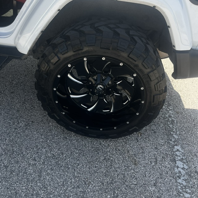 Used 2020 Jeep Wrangler Unlimited Sport S w/ Sun And Sound Package AWD/4WD image 9