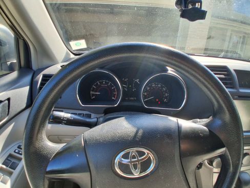 Used 2012 Toyota Highlander SE w/ Tow Pkg image 20