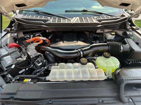 Used 2023 Ford F150 Limited AWD/4WD image 4