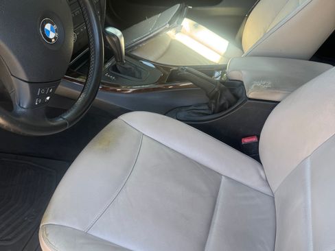Used 2011 BMW 328i Sedan RWD image 9