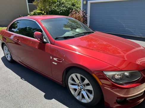 Used 2013 BMW 328i Convertible RWD image 8