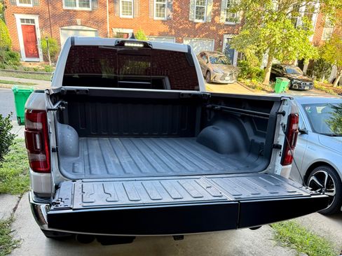 Used 2023 RAM 1500 Limited image 14