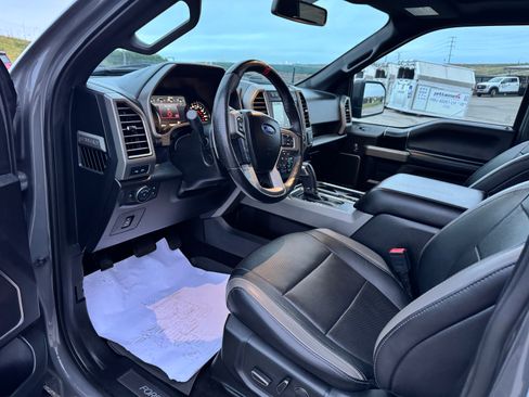 Used 2018 Ford F150 Raptor w/ Equipment Group 802A Luxury image 13