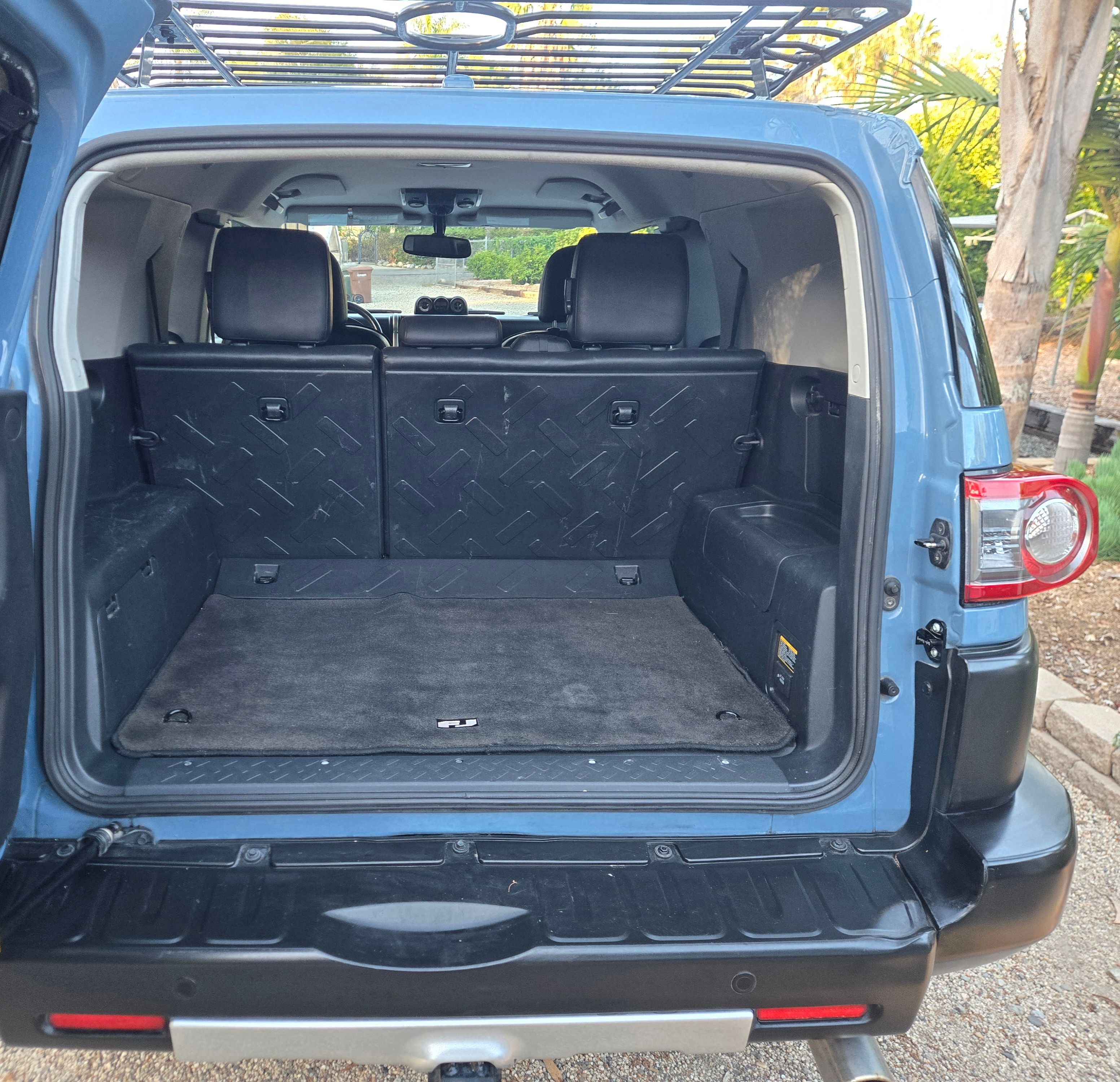 Used 2014 Toyota FJ Cruiser 4WD w/ Trail Teams Ultimate Edition image 2