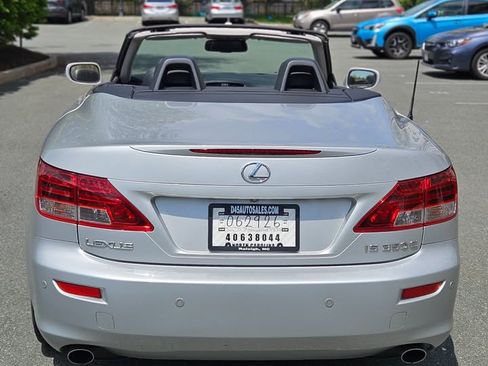 Used 2010 Lexus IS 350C RWD image 4