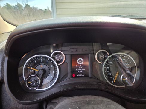 Used 2020 RAM 1500 Tradesman image 12