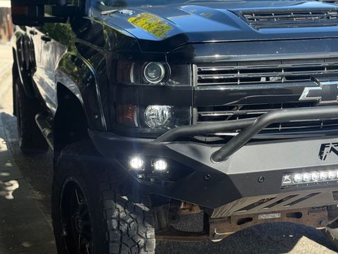 Used 2017 Chevrolet Silverado 2500 LTZ w/ Duramax Plus Package AWD/4WD image 1