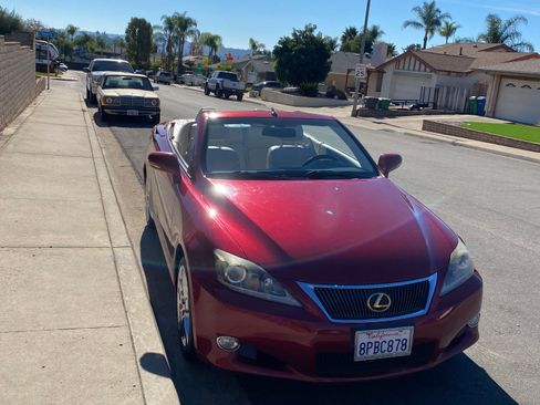 Used 2011 Lexus IS 250C image 13