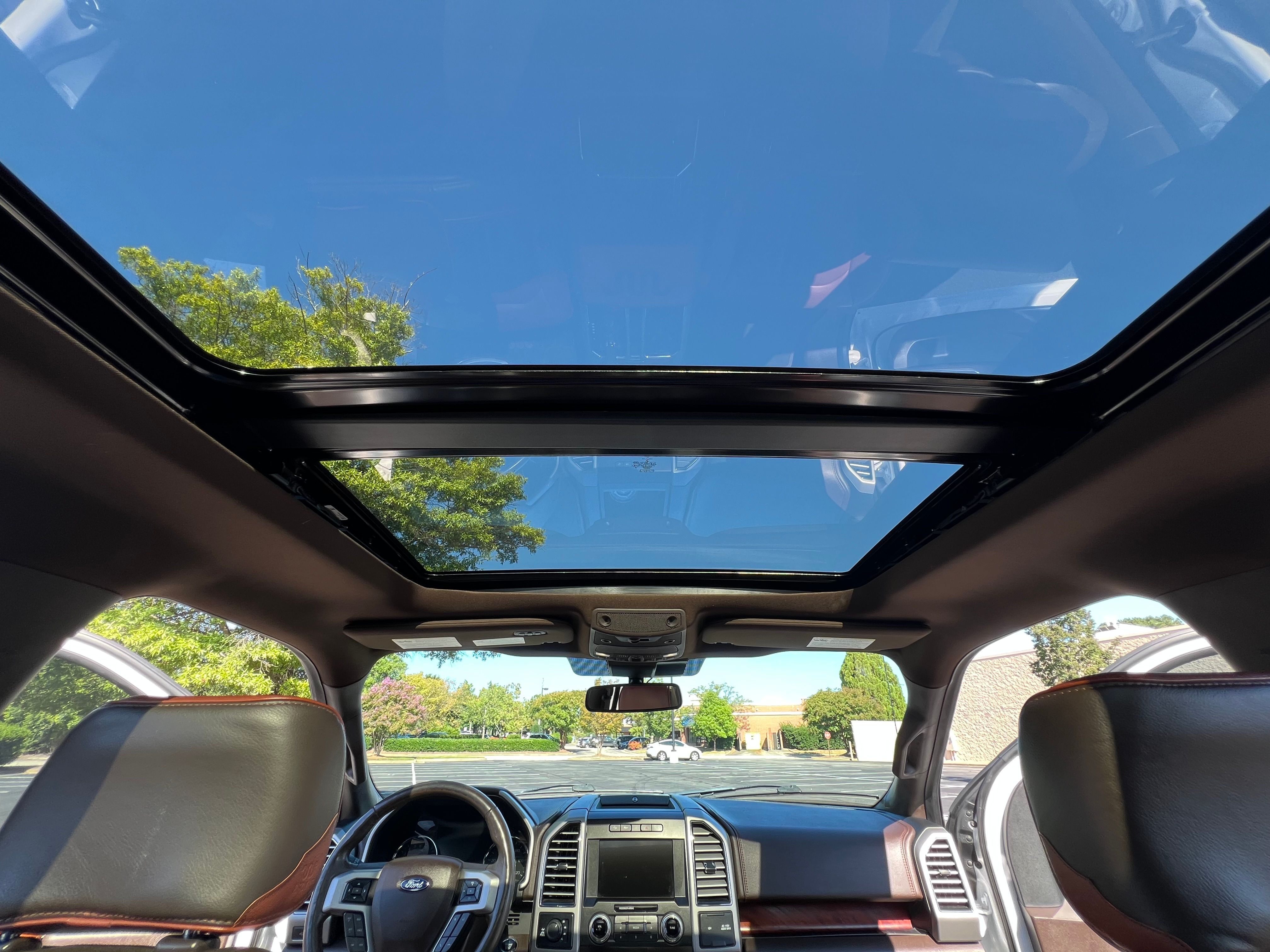 Used 2019 Ford F150 King Ranch w/ Equipment Group 601A Luxury AWD/4WD image 13