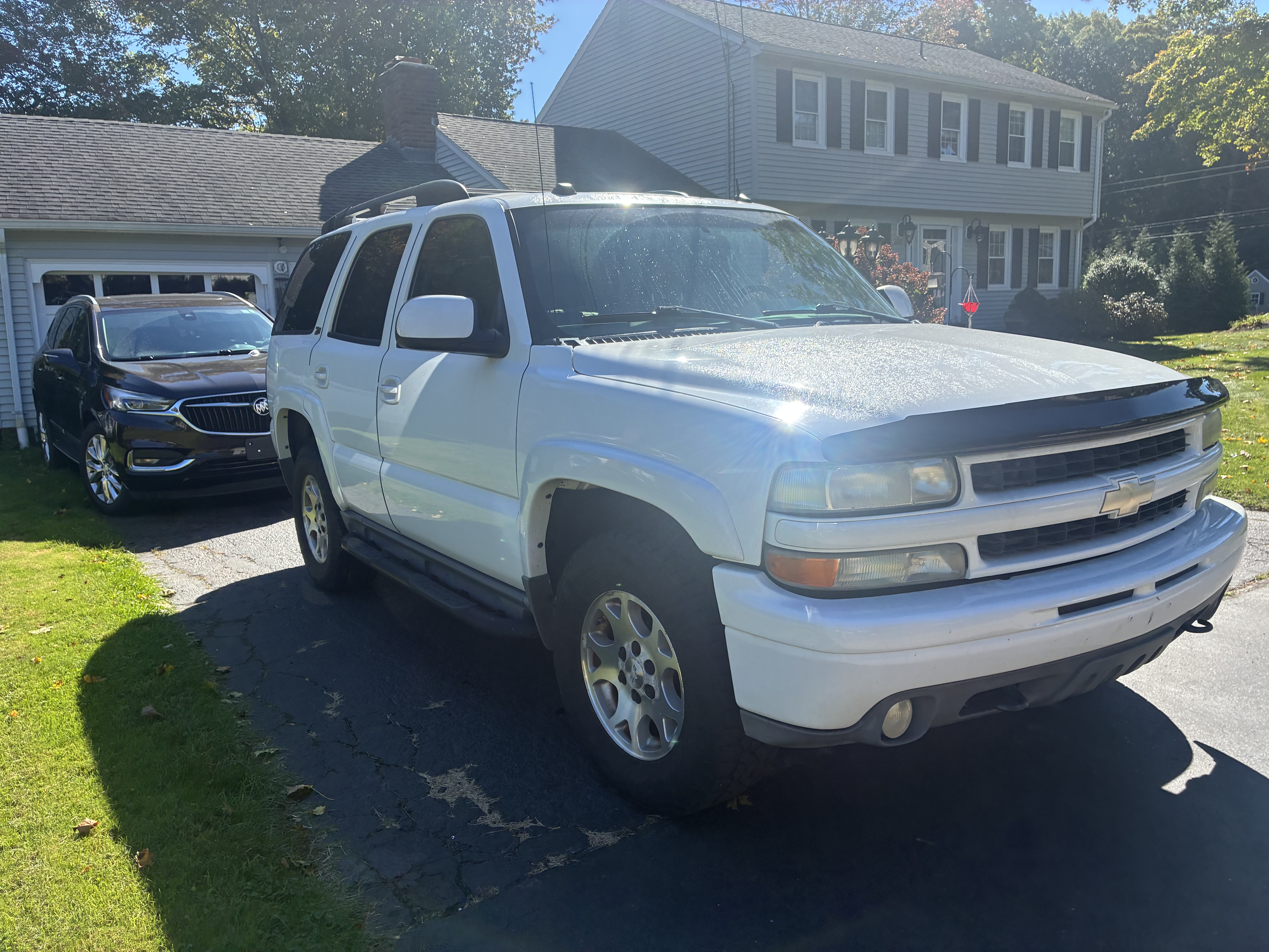 Used 2004 Chevrolet Tahoe Z71 w/ Z71 Preferred Equipment Group AWD/4WD image 13