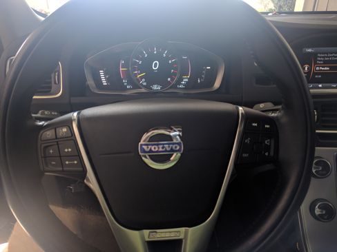 Used 2012 Volvo S60 T6 R-Design AWD/4WD image 9