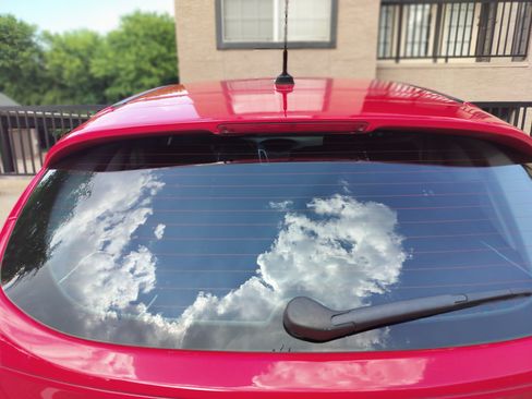 Used 2012 Ford Focus SE FWD image 4