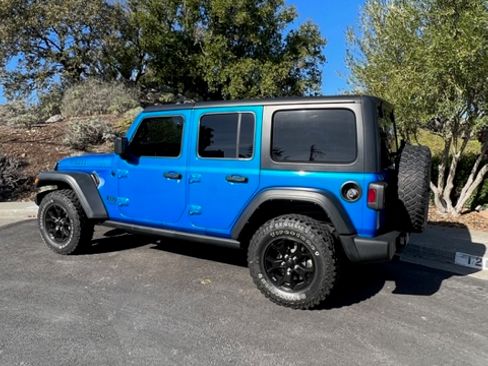 Used 2021 Jeep Wrangler Unlimited Sport image 2