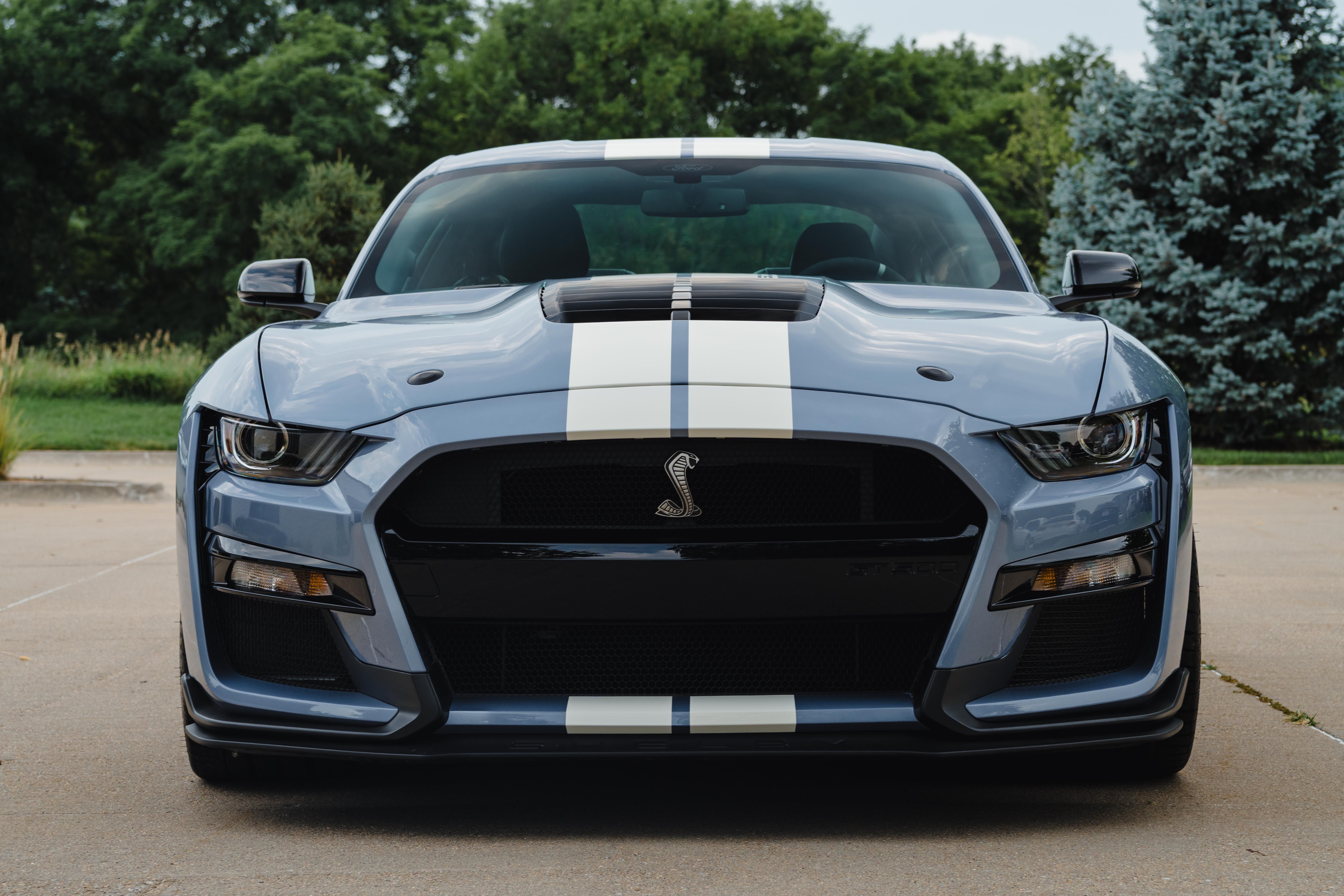 Used 2022 Ford Mustang Shelby GT500 RWD image 1