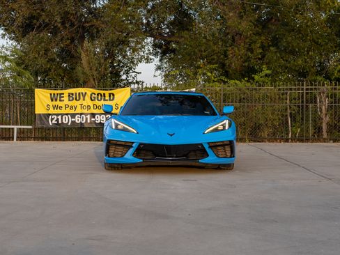 Used 2020 Chevrolet Corvette Stingray Premium Cpe w/ 3LT Preferred Equipment Group image 2