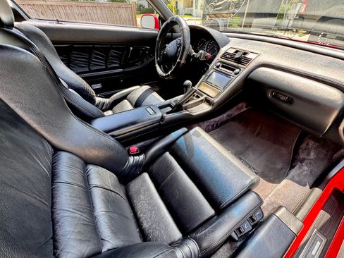 Used 1992 Acura NSX RWD image 8