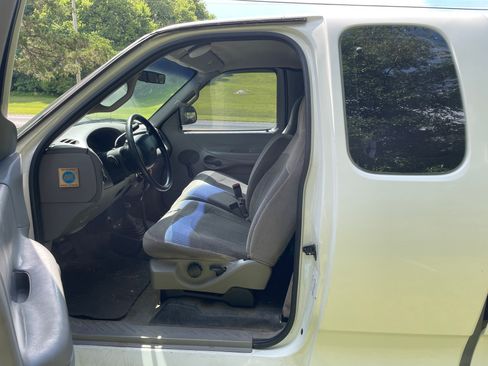 Used 1997 Ford F150 4x4 SuperCab image 10