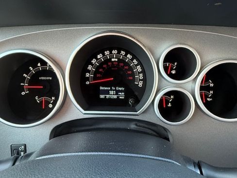 Used 2013 Toyota Tundra Platinum image 23