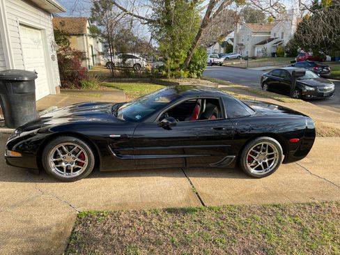 Used 2003 Chevrolet Corvette Z06 w/ Memory Package, 3 Drivers image 8