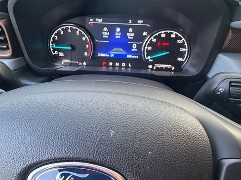 Used 2022 Ford Maverick Lariat w/ Lariat Luxury Package AWD/4WD image 16