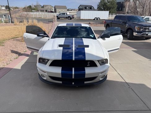 Used 2007 Ford Mustang Shelby GT500 RWD image 4