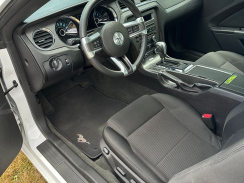 Used 2014 Ford Mustang Coupe w/ Equipment Group 102A image 6