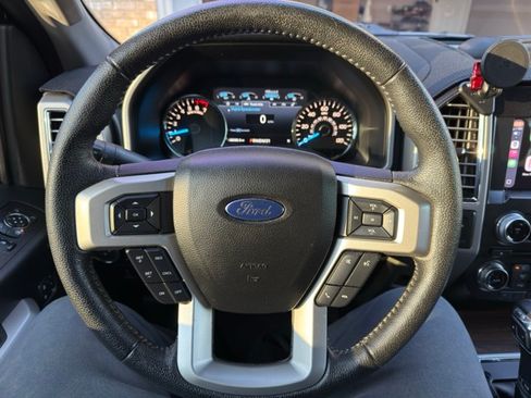 Used 2015 Ford F150 Lariat w/ Equipment Group 502A Luxury image 13