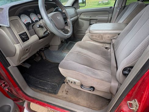 Used 2004 Dodge Ram 2500 Truck SLT w/ Trailer Tow Group RWD image 6