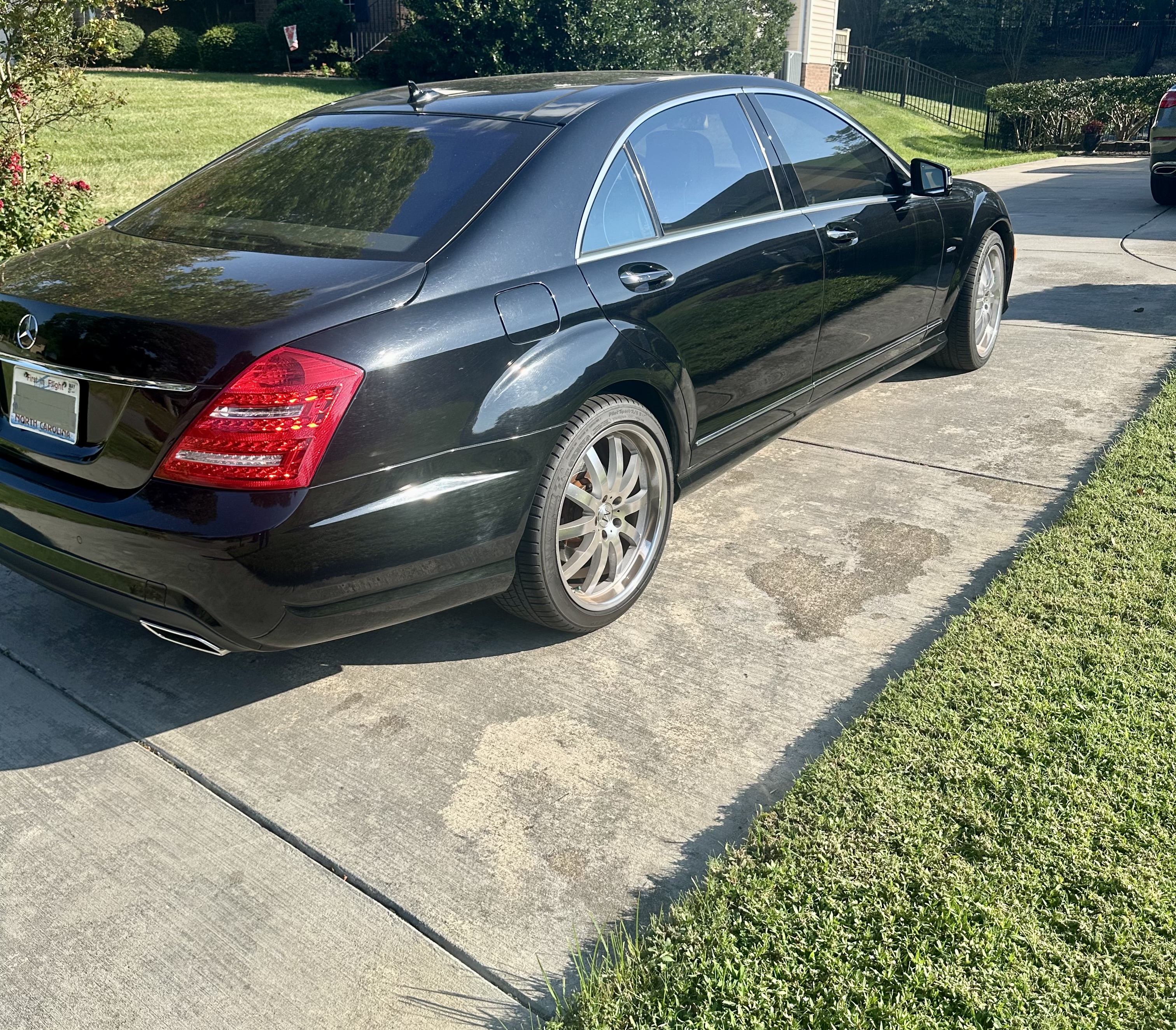 Used 2012 Mercedes-Benz S 550 image 10