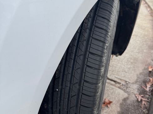 Used 2019 Ford Transit Connect XL w/ CNG/LPG Engine Prep Package image 19