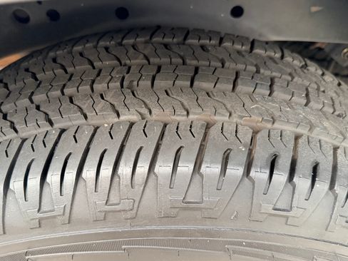 Used 2004 Nissan Xterra XE image 24