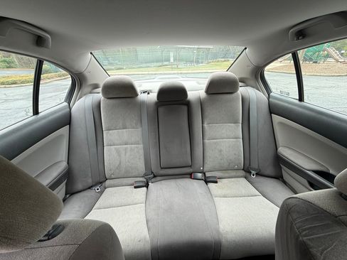 Used 2009 Honda Accord LX image 11