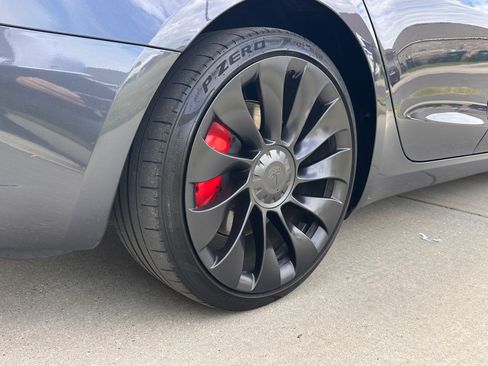 Used 2023 Tesla Model 3 Performance image 6