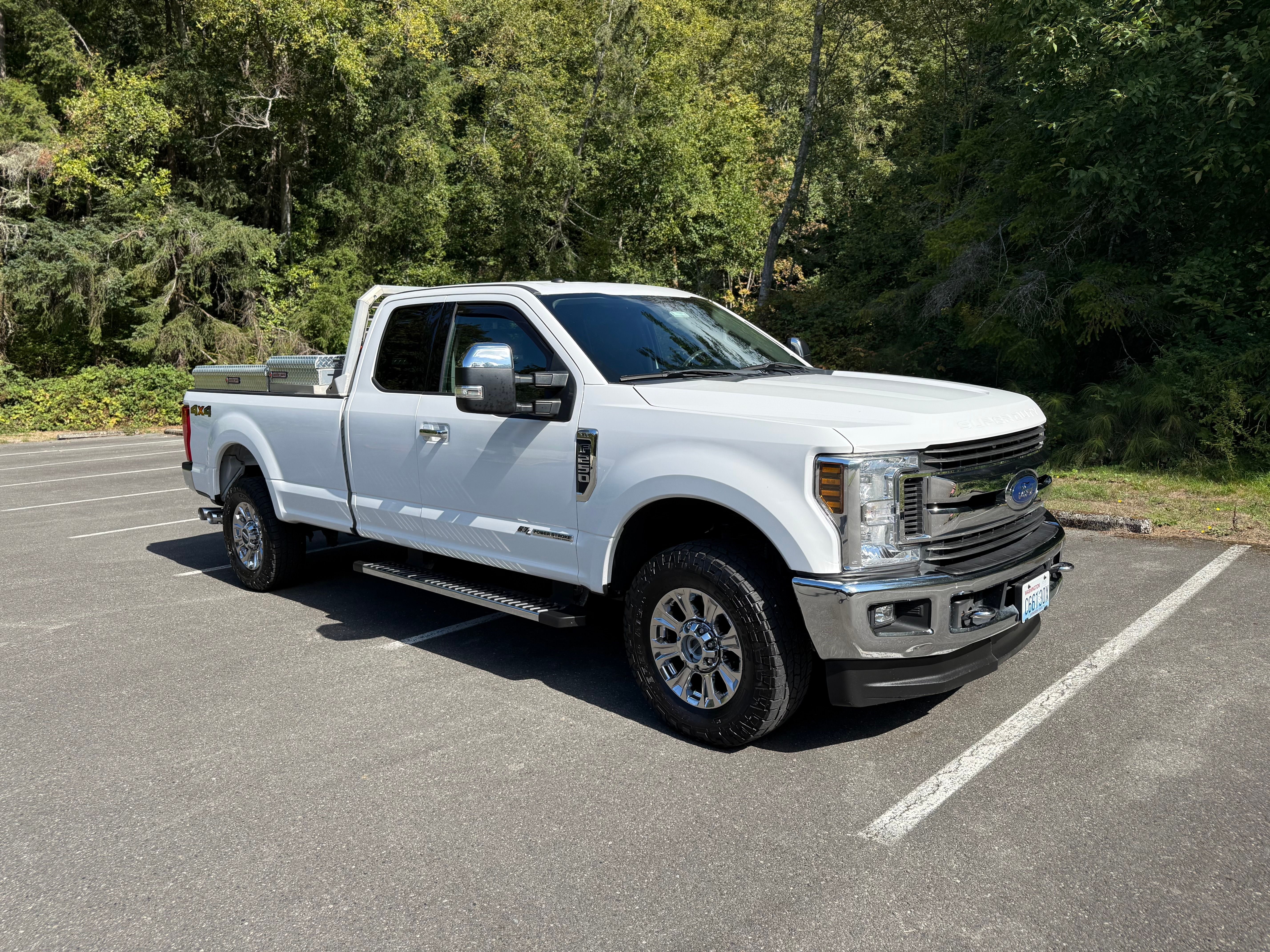 Used 2018 Ford F250 XLT w/ XLT Premium Package AWD/4WD image 1
