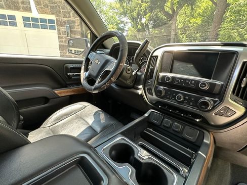 Used 2015 Chevrolet Silverado 1500 LTZ w/ Custom Sport Edition AWD/4WD image 12