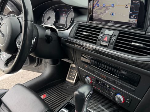 Used 2017 Audi S6 Prestige w/ S6 Sport Package image 17