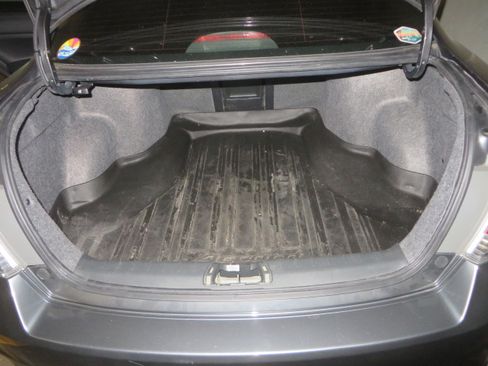 Used 2012 Honda Accord LX image 10