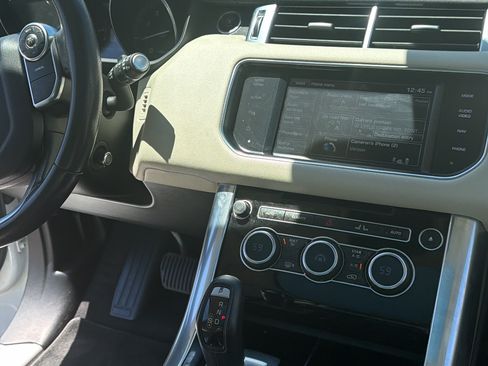 Used 2015 Land Rover Range Rover Sport HSE AWD/4WD image 12