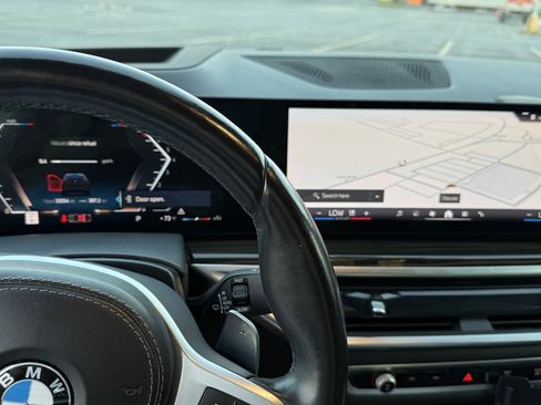 Used 2024 BMW X6 xDrive40i w/ Premium Package image 5