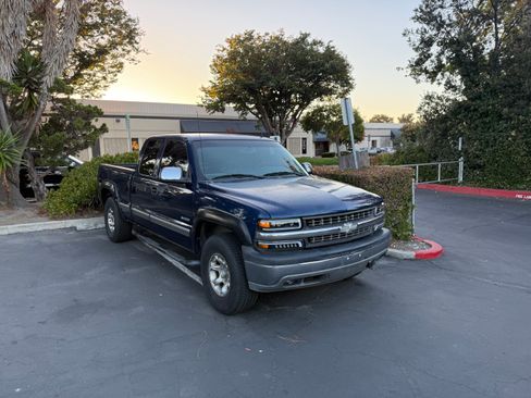 Used 2002 Chevrolet Silverado 1500 LT w/ Off-Road Pkg AWD/4WD image 1