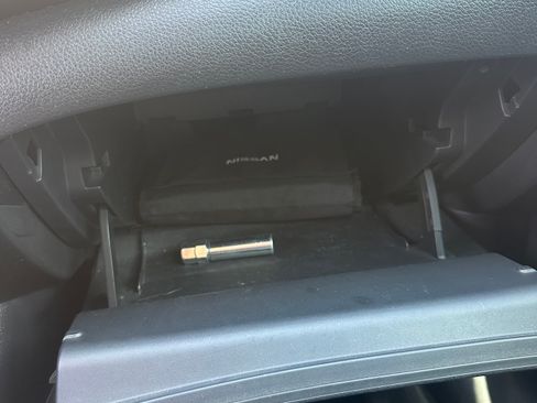 Used 2017 Nissan Sentra S image 15